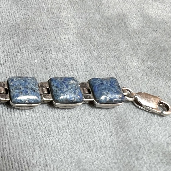 Carolyn Pollack 925 reversible Sterling Silver and Denim Lapis gemstone bracelet - Picture 8 of 11